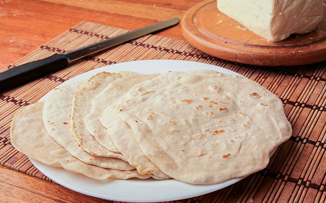 hacer tortillas de harina en casa